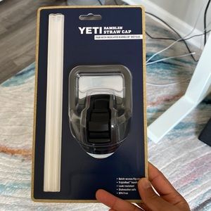 yeti straw NWT